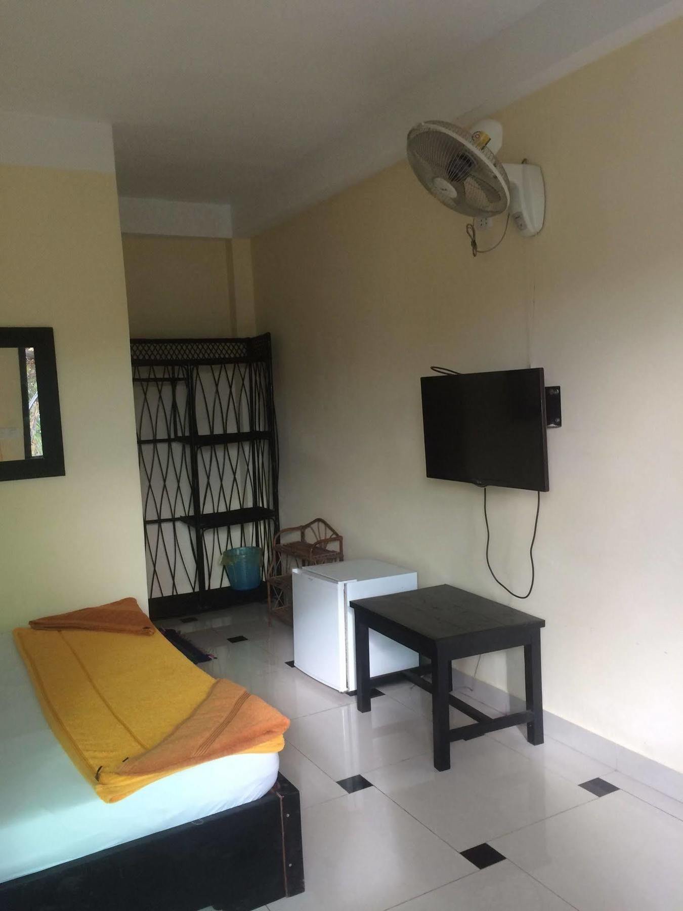 Motel 7 Sihanoukville Exterior foto