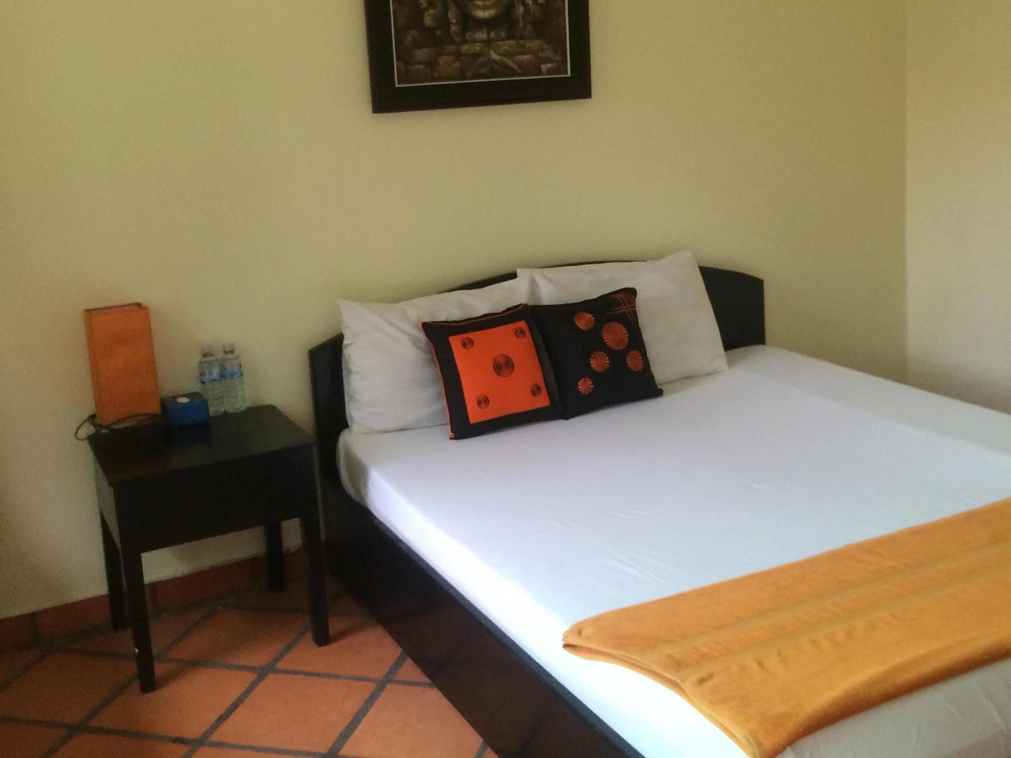 Motel 7 Sihanoukville Exterior foto